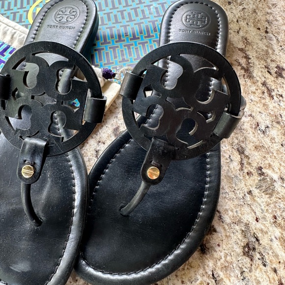 Tory Burch Miller 10 - Picture 2 of 6